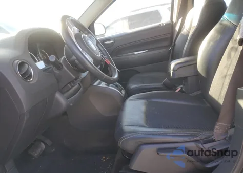 2017 Jeep Compass Latitude из США, поврежденный, VIN 1C4NJCEA3HD151523